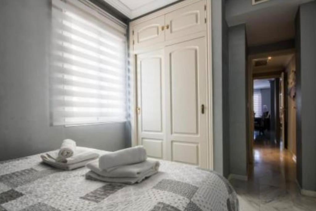 Апартаменты Apartamento Estaciones Кордова Экстерьер фото
